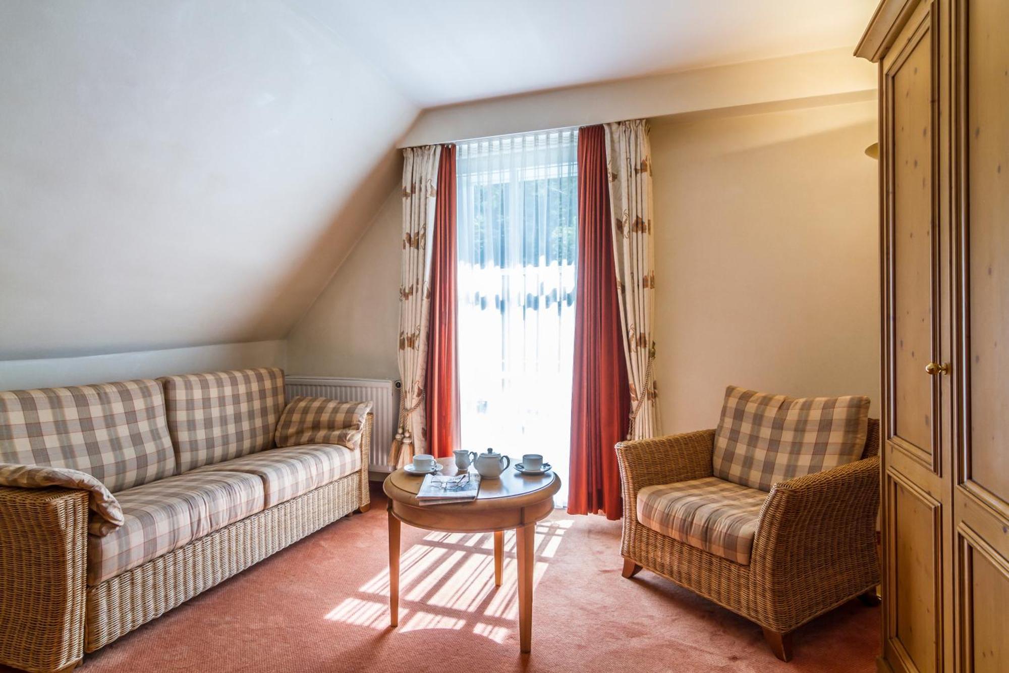 Waldhotel Bad Sulzburg Exterior photo